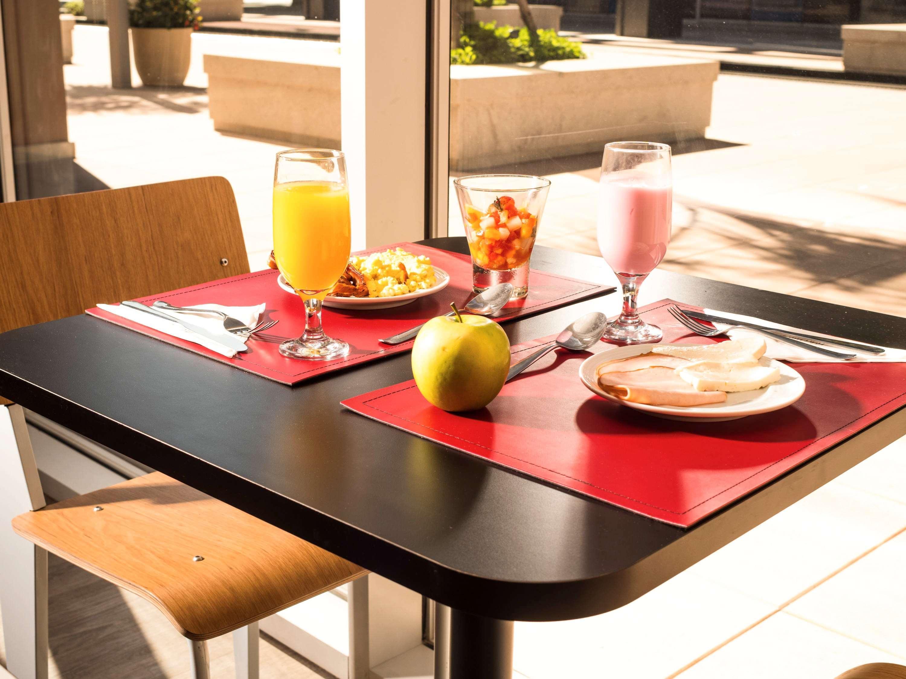 Отель Ibis Rio Porto Atlantico Рио-де-Жанейро Экстерьер фото
