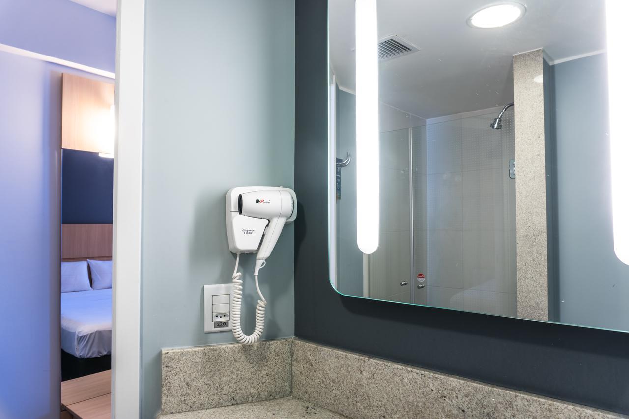 Отель Ibis Rio Porto Atlantico Рио-де-Жанейро Экстерьер фото