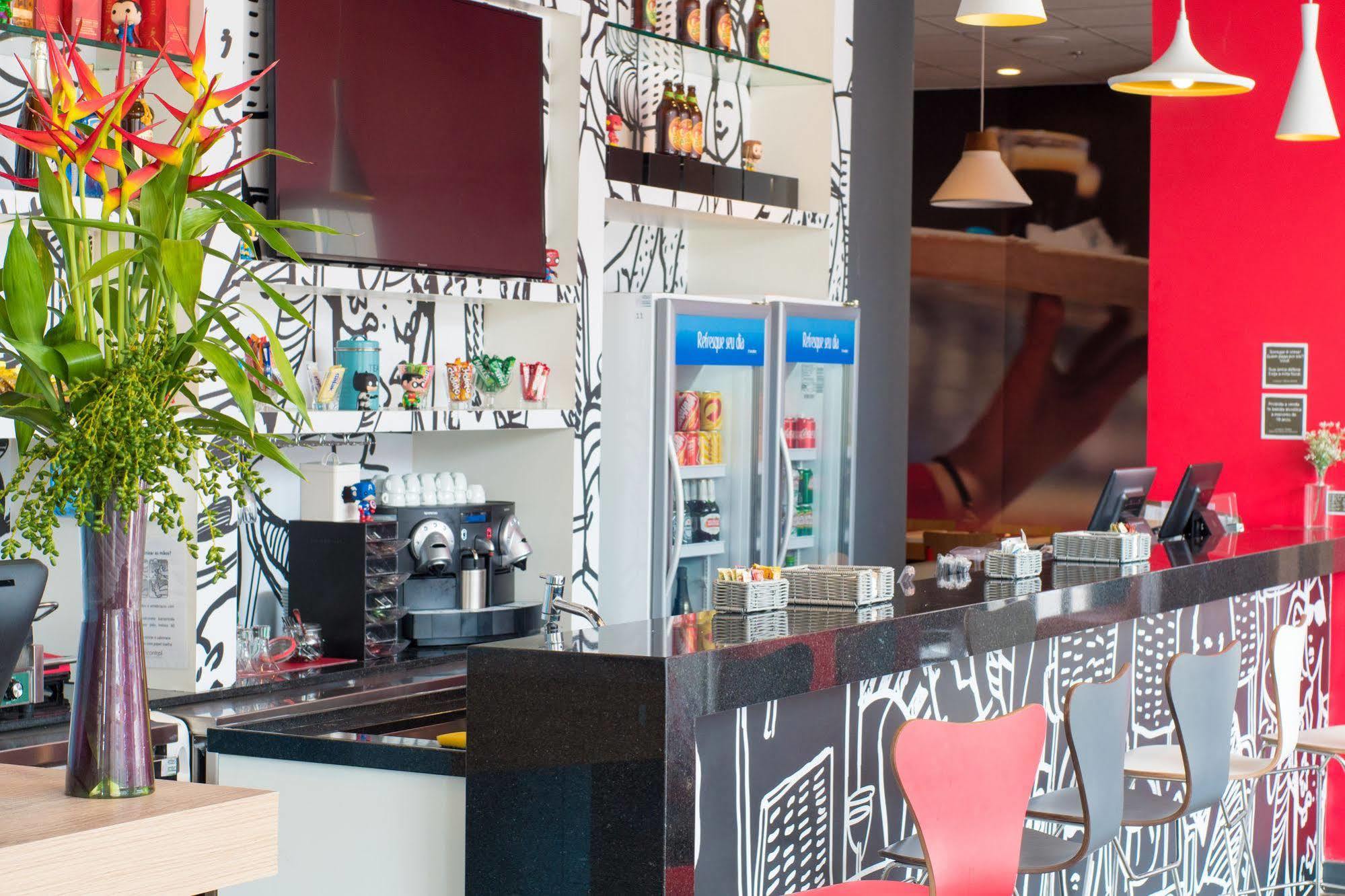 Отель Ibis Rio Porto Atlantico Рио-де-Жанейро Экстерьер фото